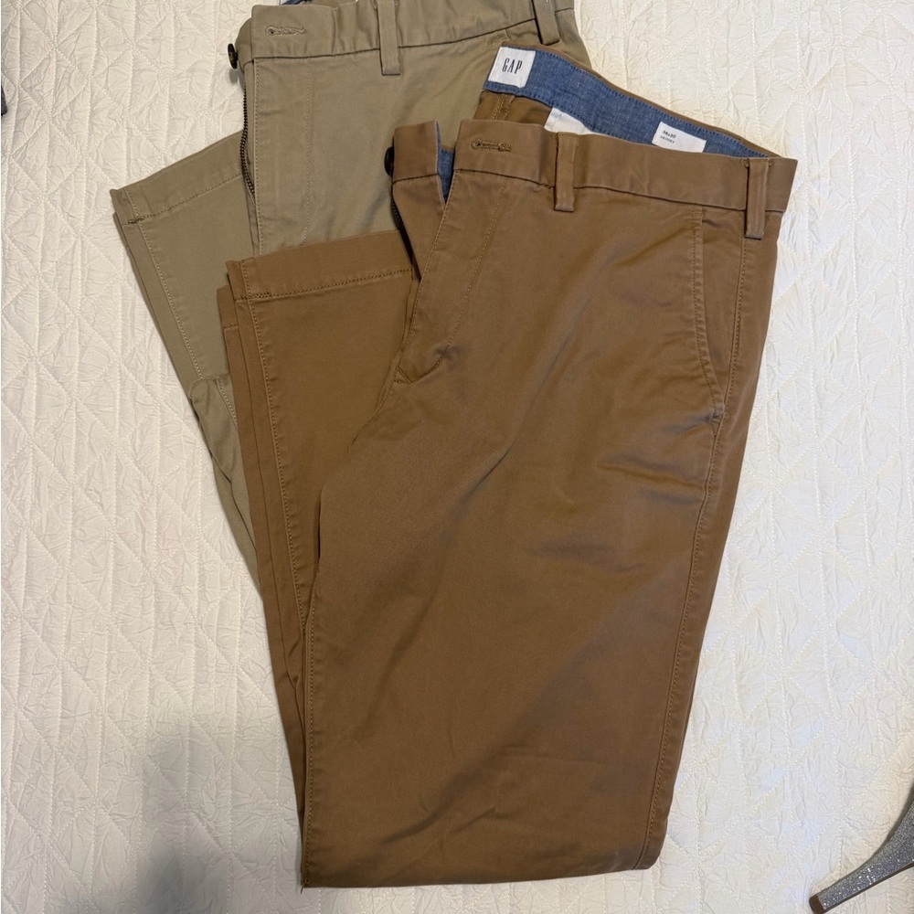 GAP Men's Khaki and Brown Chinos